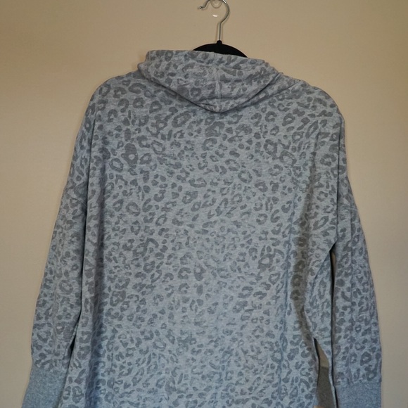 Calvin Klein cowl neck sweatshirt - Picture 3 of 3